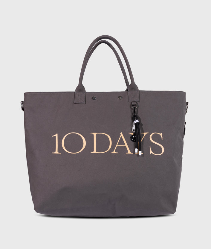 10days canvas shopper oil