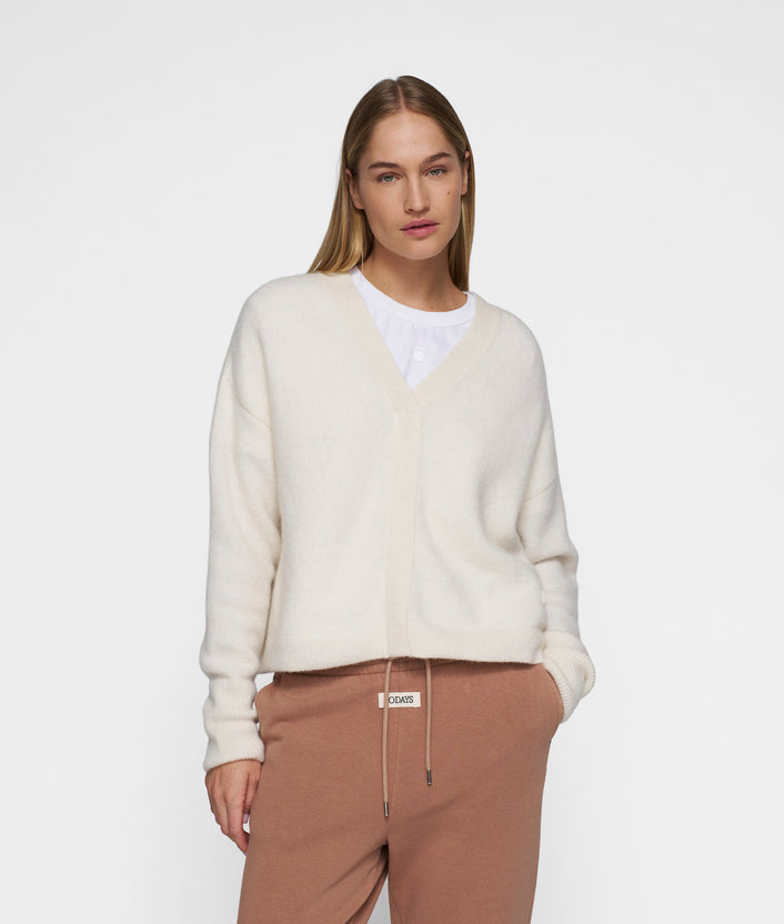 10days v-neck knit sweater ecru
