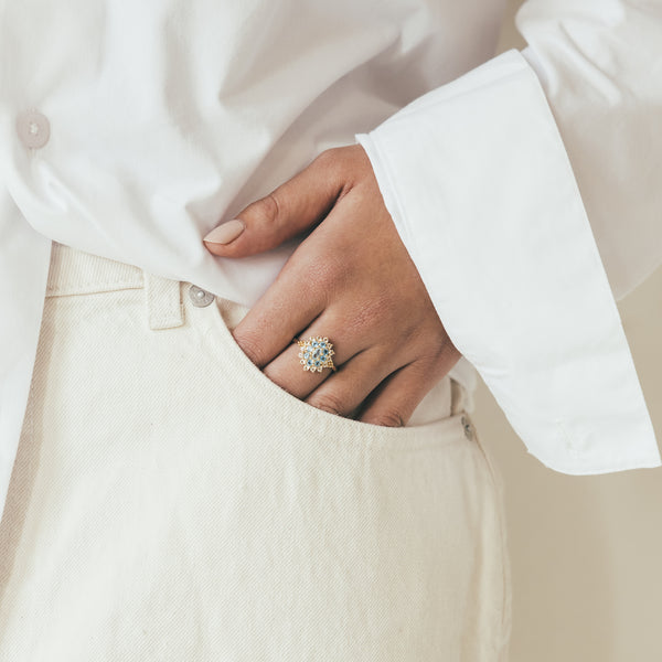 24kae 14K Massief Gouden Ring Met Blauwe Topaas Steen - 114005G