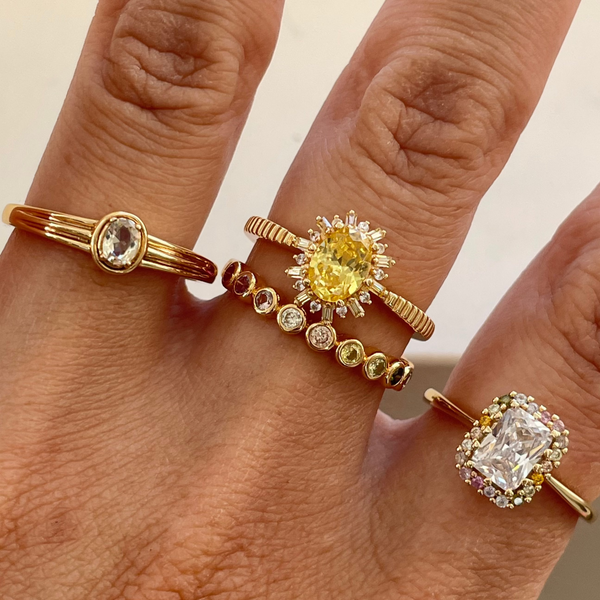 24kae Ring Met Ovaalvormige Steen - 124149Y