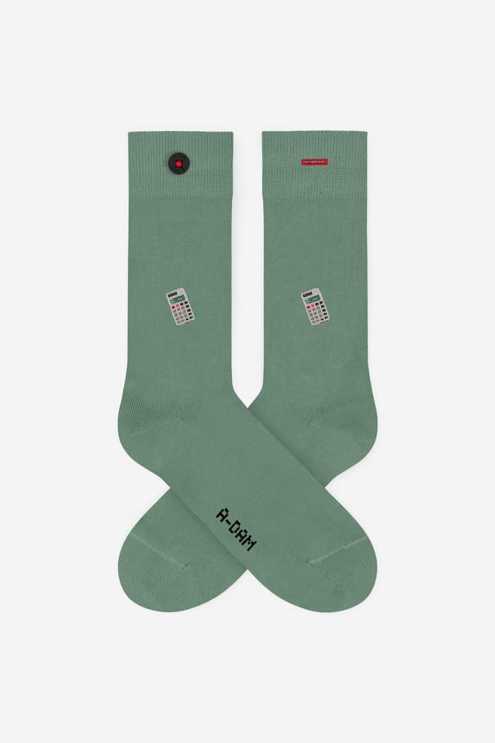 a dam underwear Green Calculator