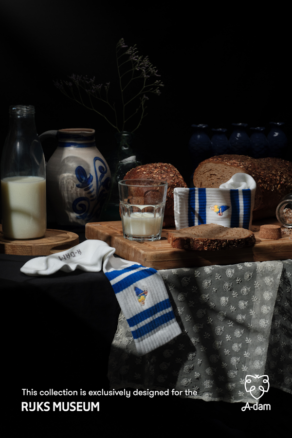 A Dam Underwear Milkmaid