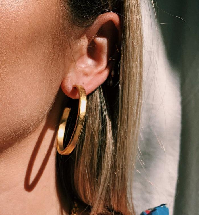 Anna Nina Brinker + Eliza Hammered Hoops Set