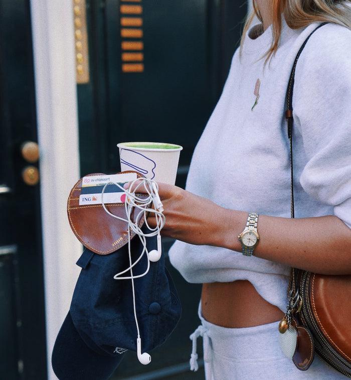 Anna Nina Brown Sweetheart Card Holder