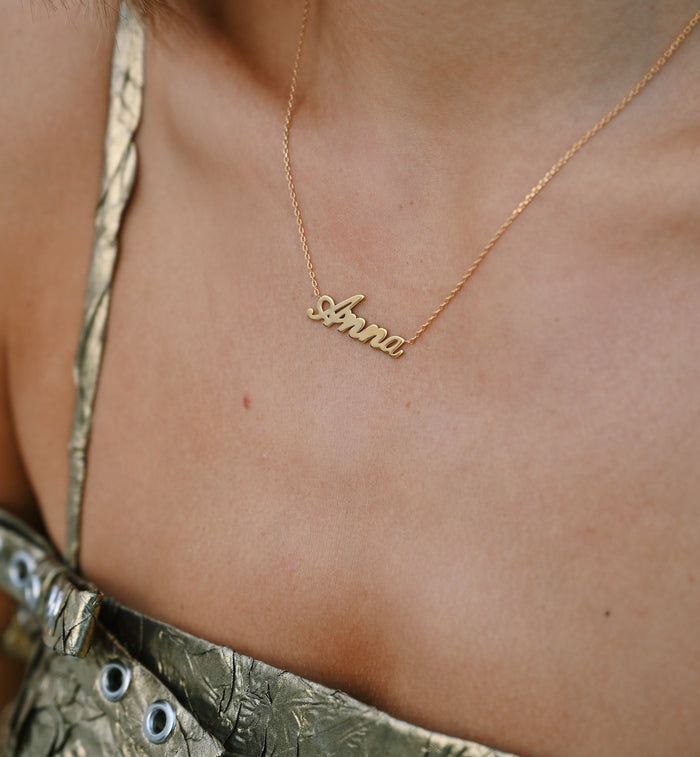Anna Nina Carrie Necklace 9K 2 Initials