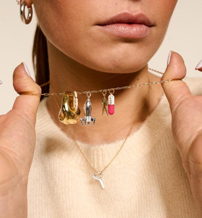 Anna Nina Chill Pill Charm Silver