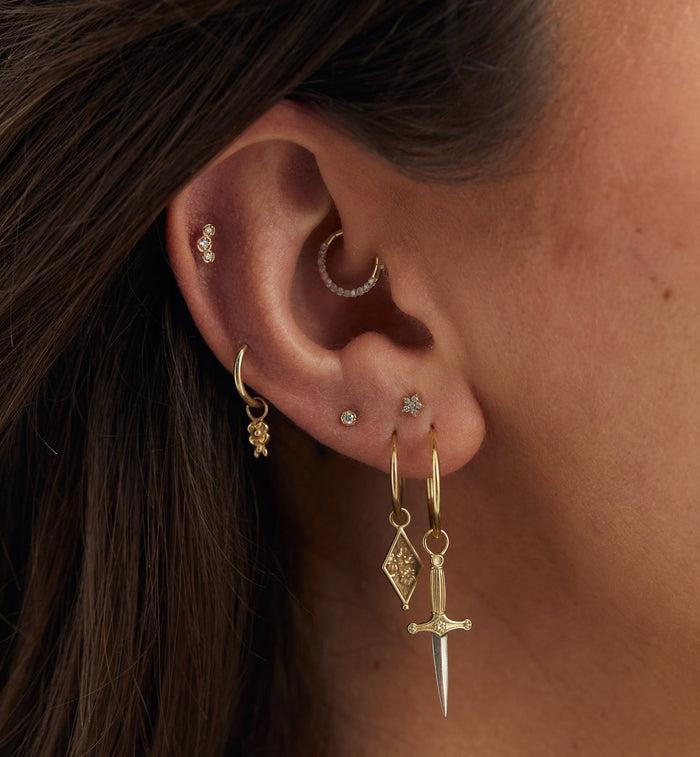 Anna Nina Crescent Moon Piercing Front 14K