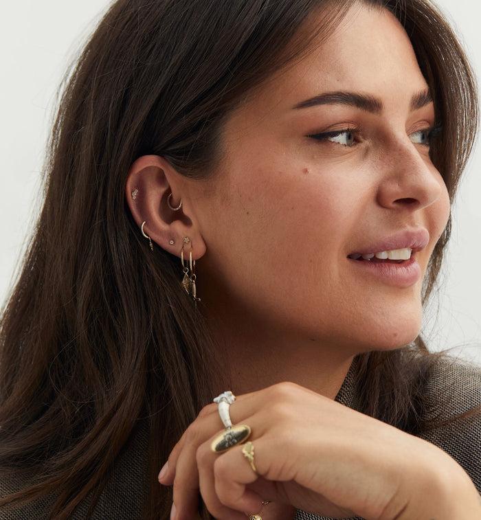 Anna Nina Crescent Moon Piercing Front 14K