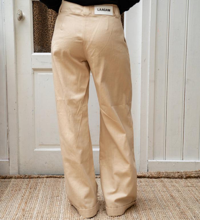 Anna Nina Laagam Smith Beige Serge Pants White