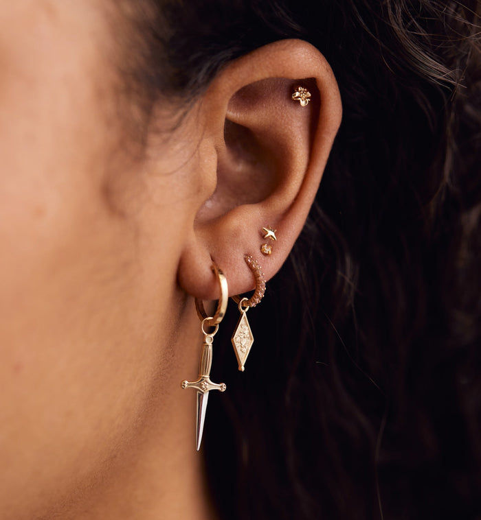 Anna Nina Mesmerising Star Piercing Front 14K