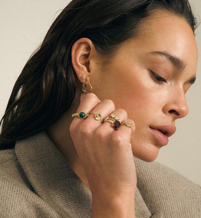 Anna Nina Nina Ring Garnet 14K Yellow Gold