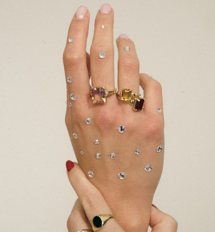 Anna Nina Nina Ring Garnet 14K Yellow Gold