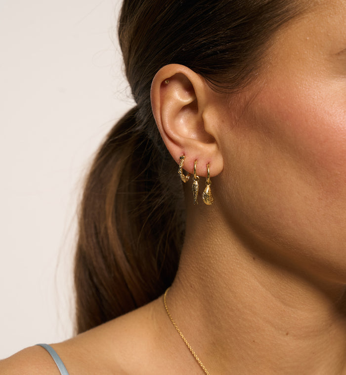 Anna Nina Single Corde Hoop Earring Silver