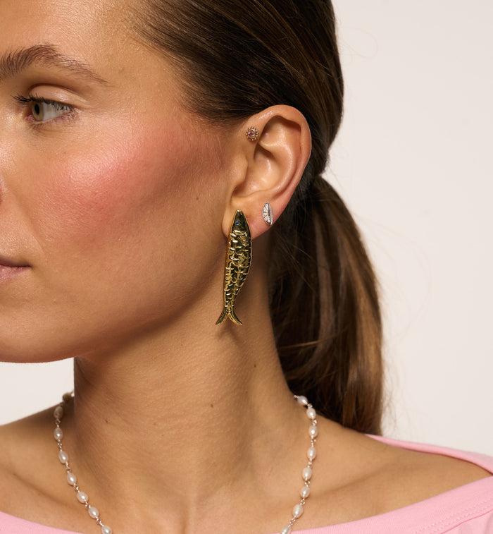 Anna Nina Single Sardine Stud Gold Plated