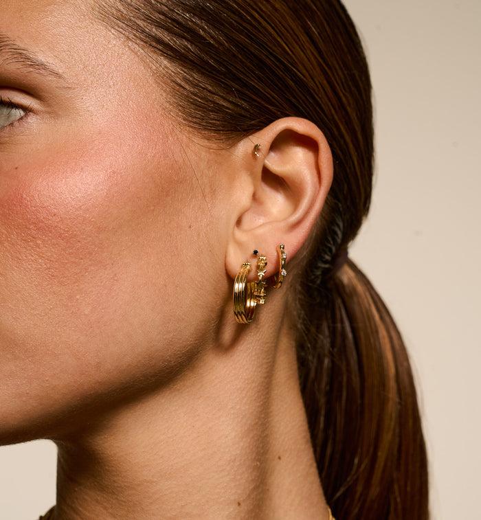 Anna Nina Single Stars Align Hoop Earring Silver