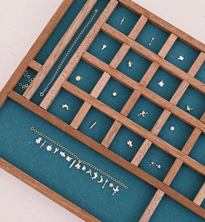 Anna Nina Tiny Piglet Charm 14K