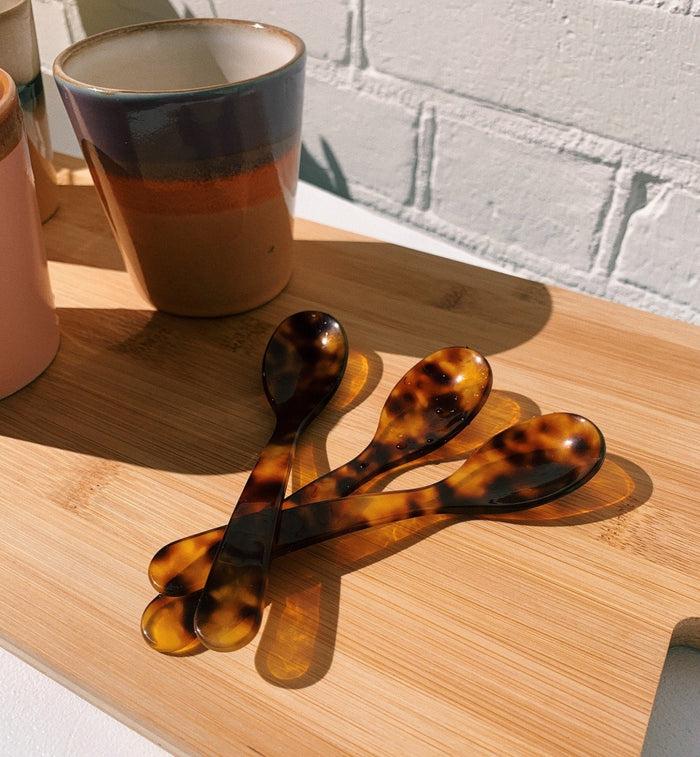 Anna Nina Tortoise Acrylic Teaspoon Set
