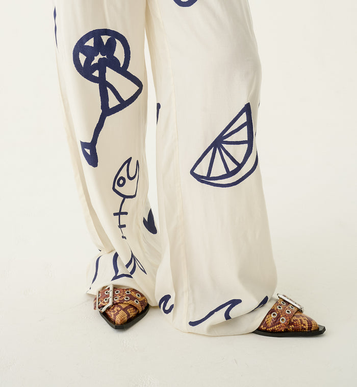 Anna Nina GANNI Feminine Snake Buckle Ballerina Brown