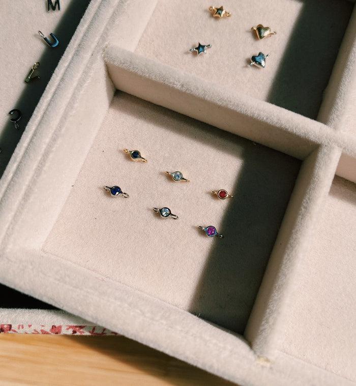 Anna Nina Never-Ending Solid Starry Charm 14K Voucher White Gold