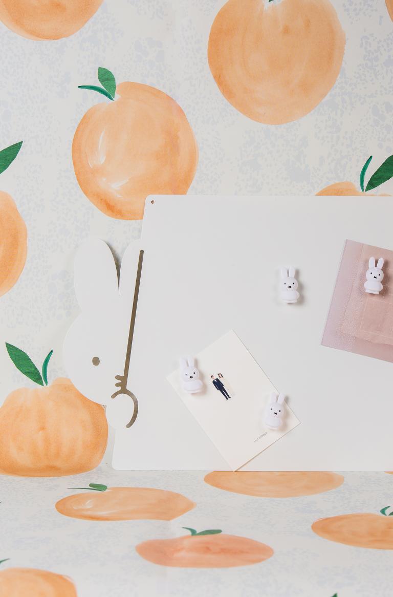 atelier pierre Peek-a-boo