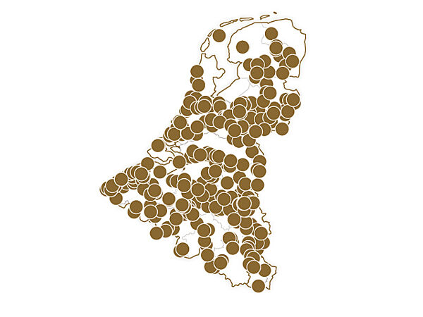 Ava Bongo FR Mille Et Une Nuits De Charme