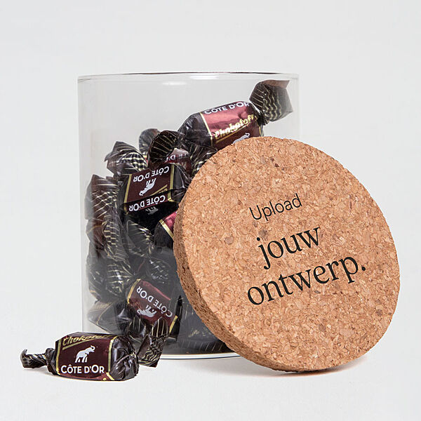 ava Gevulde snoeppot met kurken deksel en eigen ontwerp - Chokotoffs