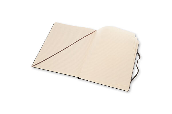 Ava Notitieboekje 19x25cm Gelijnd Papier Harde Omslag Zwart Kunstleder