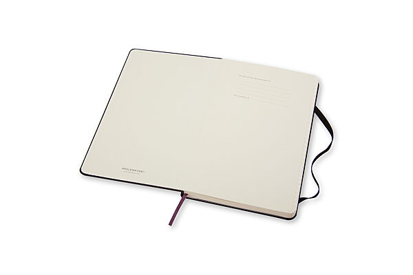 Ava Notitieboekje 9x14cm Gelijnd Papier Harde Omslag Zwart Kunstleder