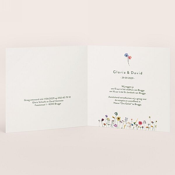 Ava Romantische Trouwkaart Met Bloemenkrans Foto En Goudfolie