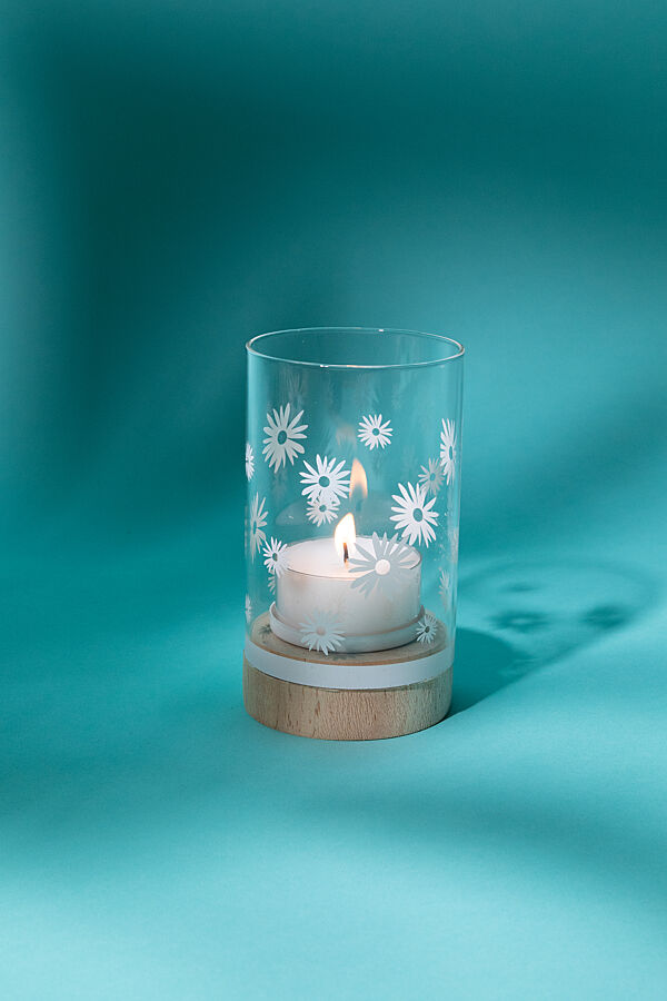 Ava Theelichthouder Wit Met Bloemen Op Houten Voet H 14cm Ø 8cm