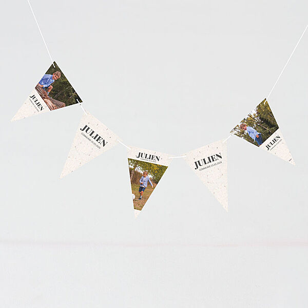 ava Vlaggenlijn in natuurpapierlook met foto's en naam