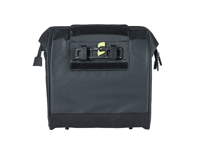 Basil Basil Grand Tarpaulin - Fietsshopper - 23 Liter - Zwart