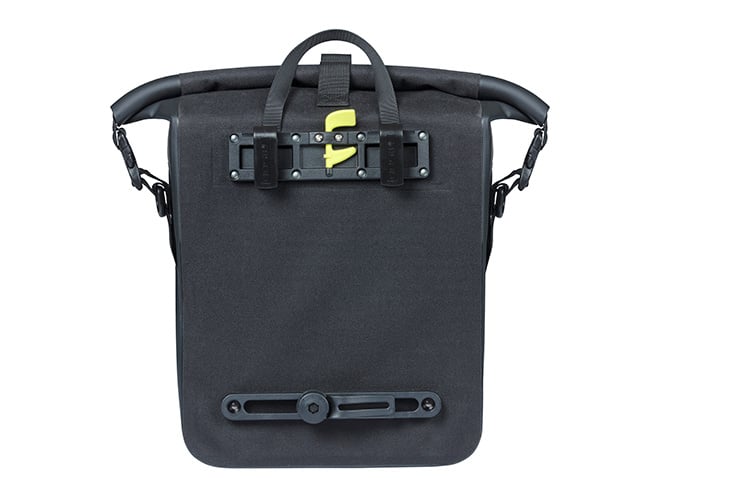 Basil Basil Navigator Waterproof M - Enkele Fietstas - 12-15 Liter - Zwart