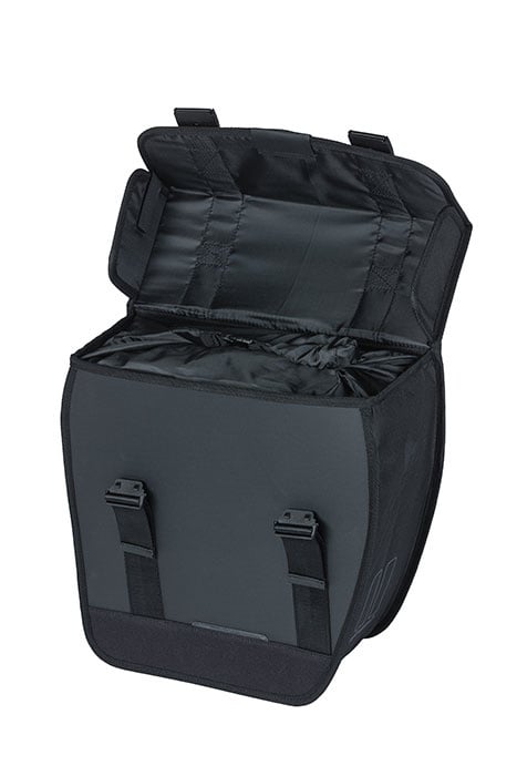Basil Basil Tour Waterproof Right - Enkele Fietstas - 14 Liter - Zwart