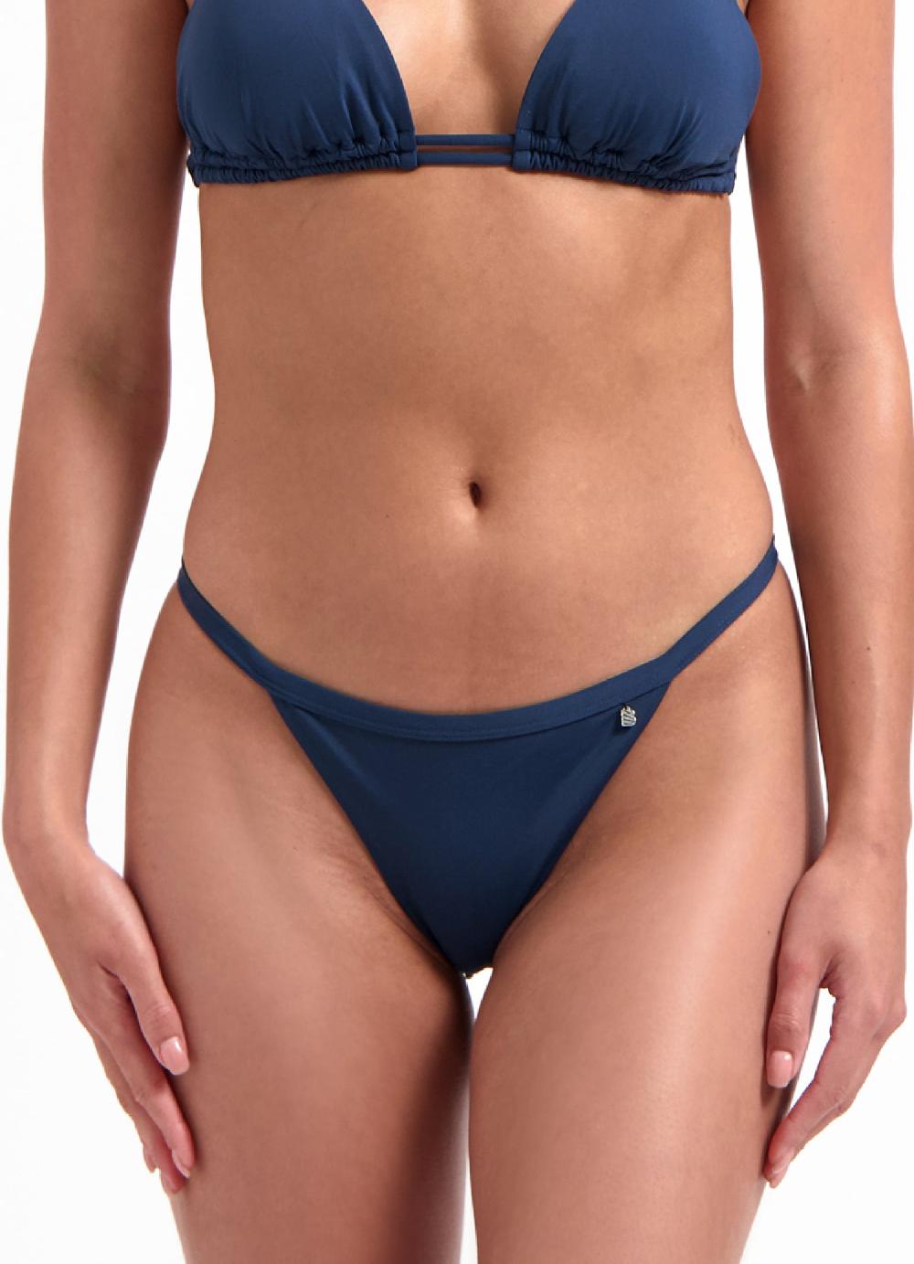 beachlife Navy string met ruffle bikinibroekje