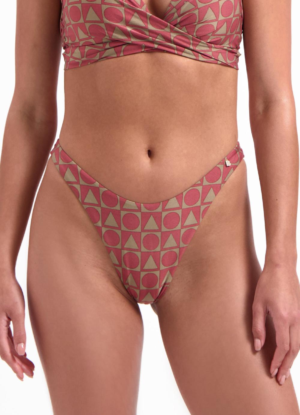 beachlife Rouge Graphics high leg bikinibroekje