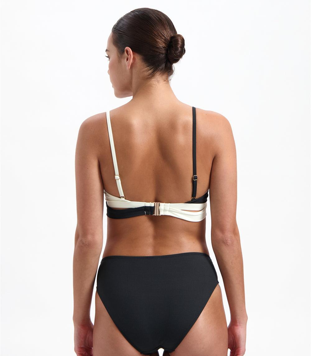Beachlife Vanilla And Black Twist Bikinitop
