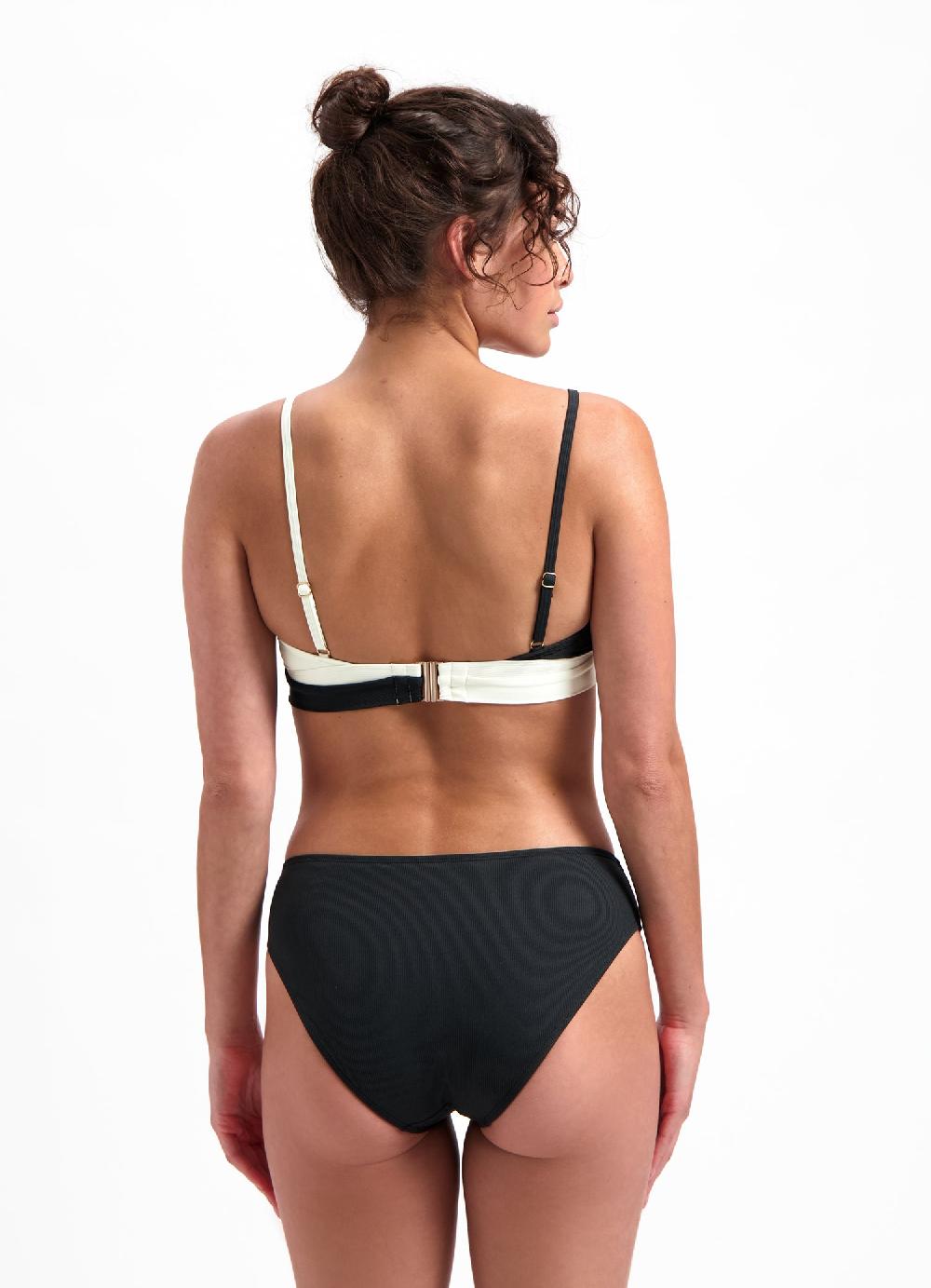 Beachlife Vanilla & Black Bedekkend Bikinibroekje