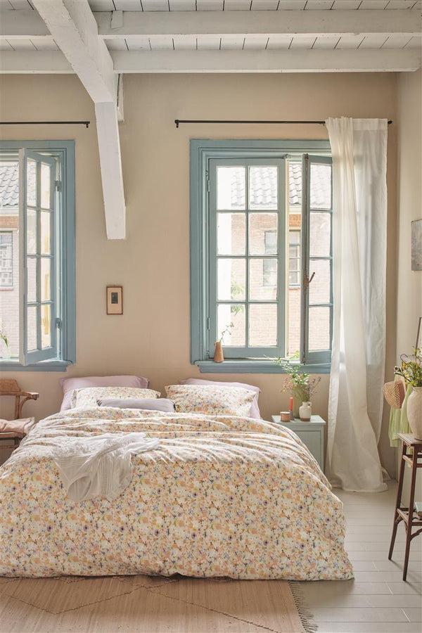 Beddinghouse Ariadne At Home Lots Of Flowers Dekbedovertrek - Pastel