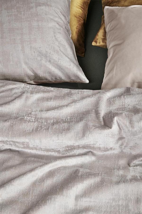 Beddinghouse At Home By Bedding