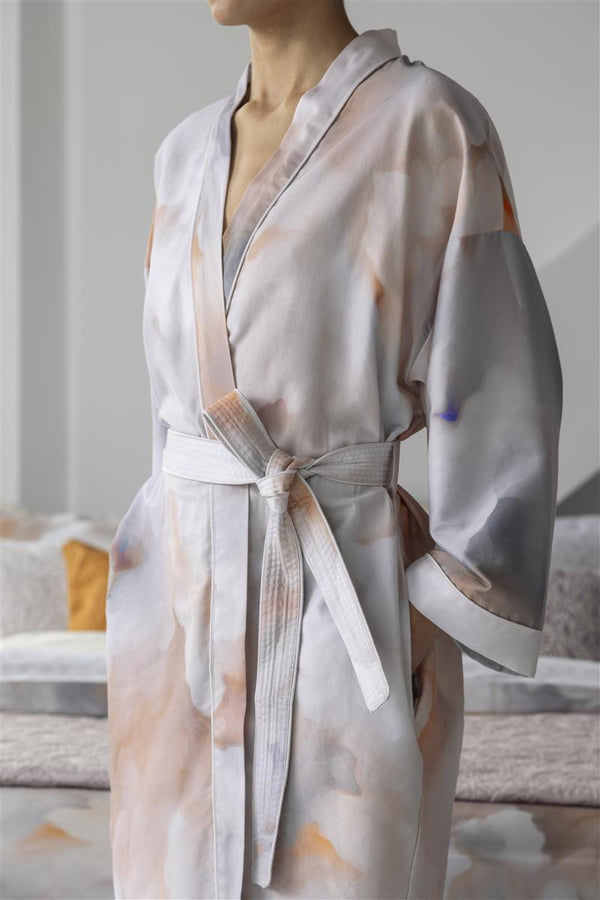 Beddinghouse MOOOI Silk Bombis Kimono Badtextiel - Pearl