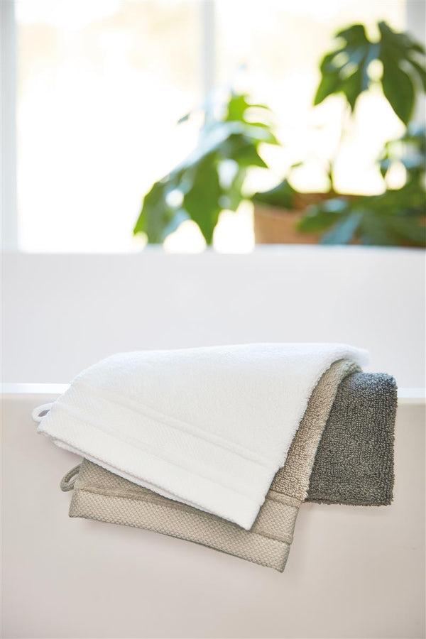 beddinghouse Riviera Maison Heart Strandlaken - 100x180 cm - Antraciet