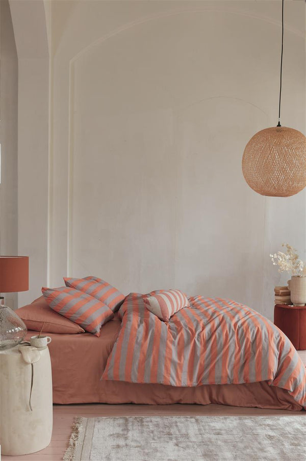 Beddinghouse Vtwonen Bold Long Sierkussen - 30x90 Cm - Perzik