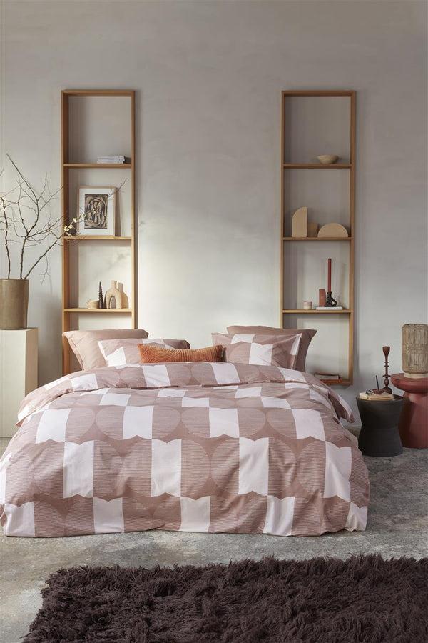 Beddinghouse Vtwonen Check Mate Dekbedovertrek - Steenrood