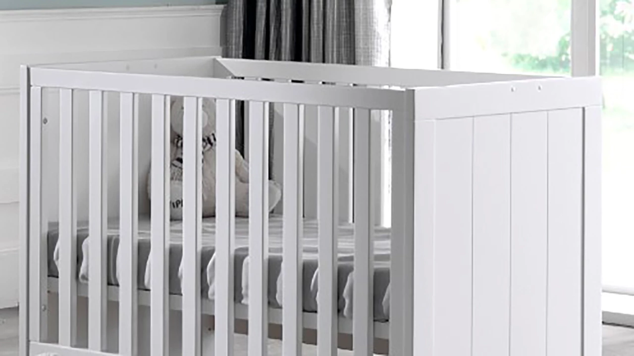 Beter Bed Babyledikant Erik