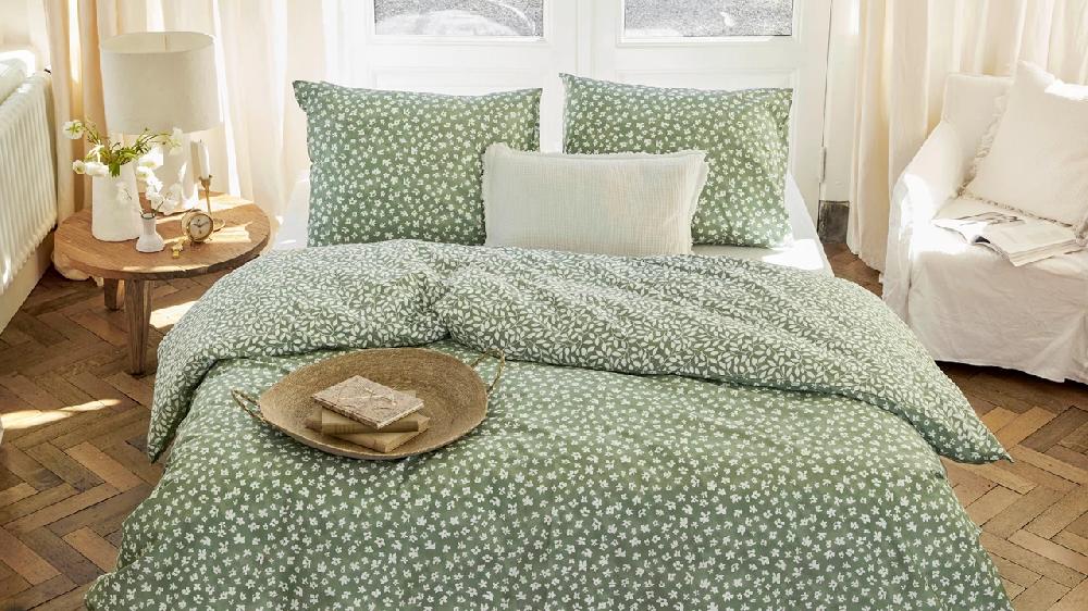 Beter Bed Dekbedovertrek Petites Fleurs