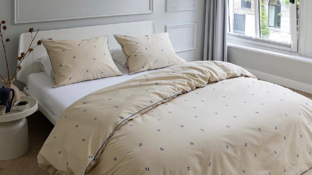 Beter Bed Dekbedovertrek Spring Tulips