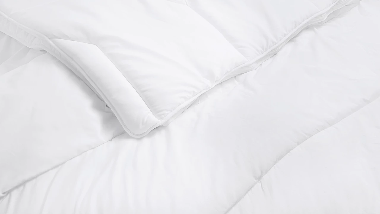 Beter Bed Dauna Soft Basic 4-seizoenen Dekbed Synthetisch