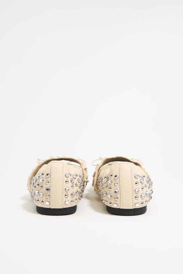 Bimba & Lola Ballerina Studs Leer Ivoorwit