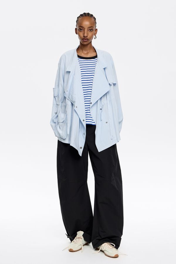 bimba & lola Jack gekruist soepelvallend lichtblauw